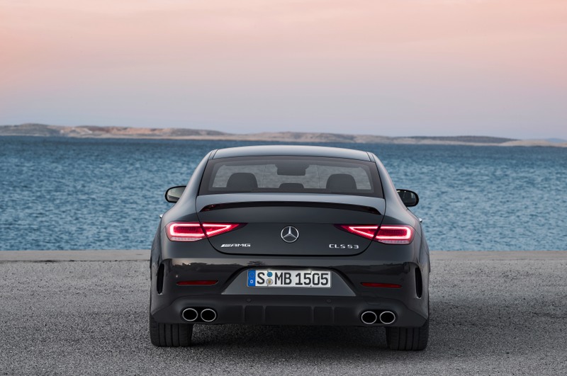 Illustration for article titled The Mercedes-AMG 53 Series Adds Electric Speed To AMG
